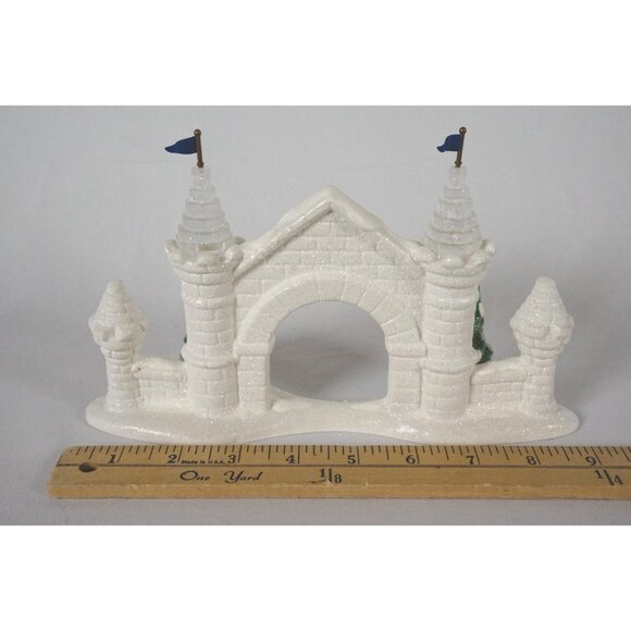 Department 56 Original Snow Village Snow Carnival Ice Palace 54850 Lighted w/Box - Picture 8 of 11